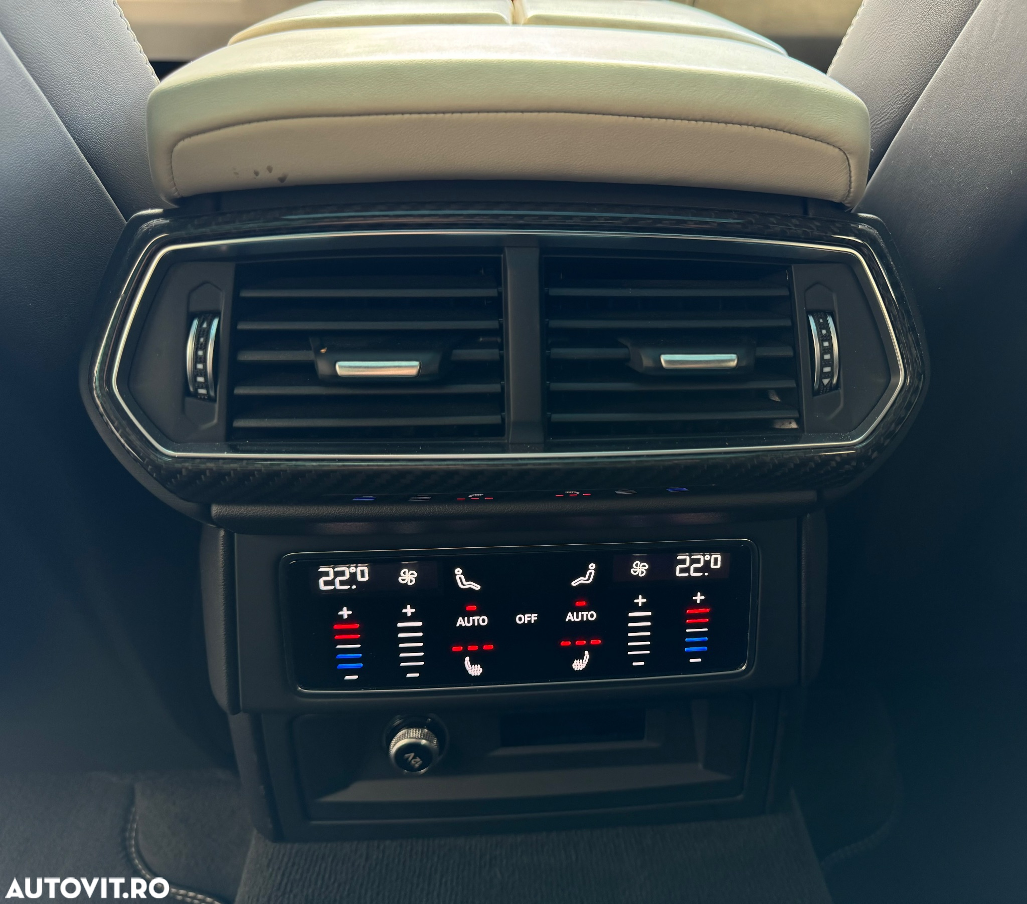 Lamborghini URUS Standard - 34
