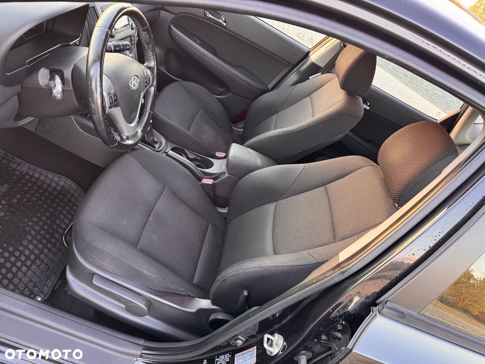Hyundai i30 1.6 CRDi Premium - 13