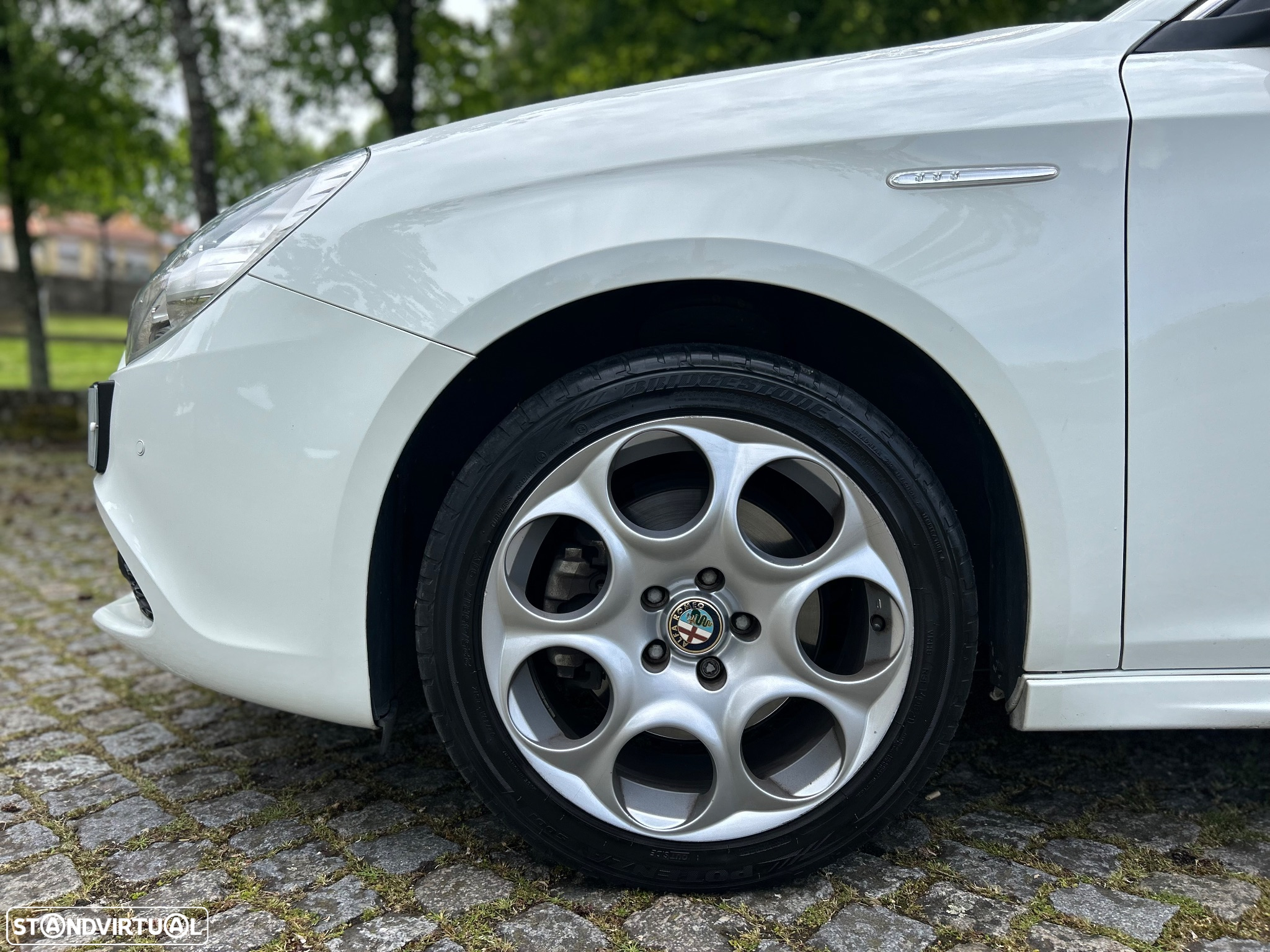 Alfa Romeo Giulietta 1.4 T Multiair Distinctive - 18