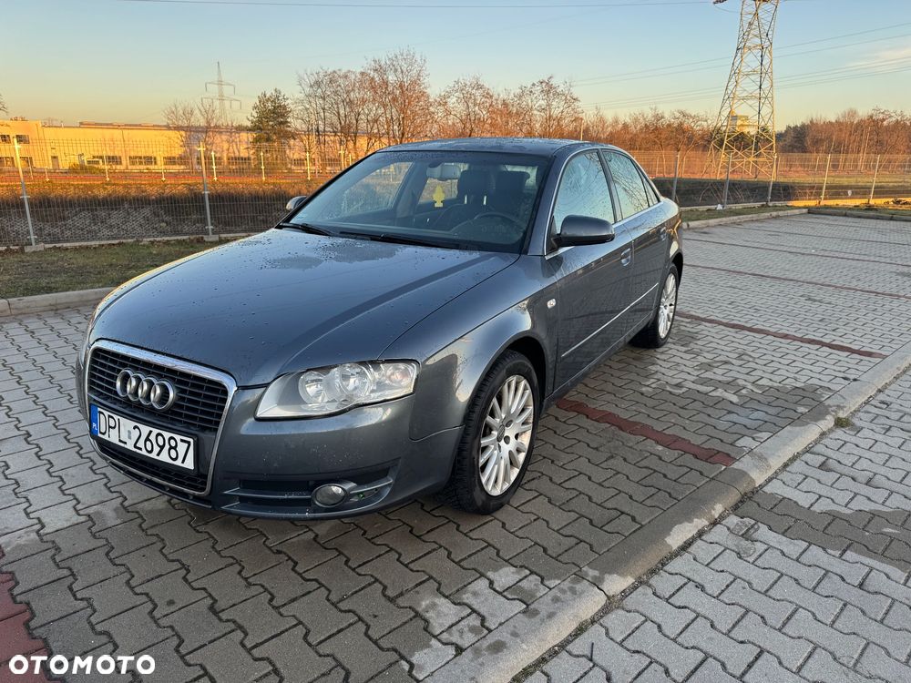 Audi A4 Limousine 2.0 TDI DPF - 1