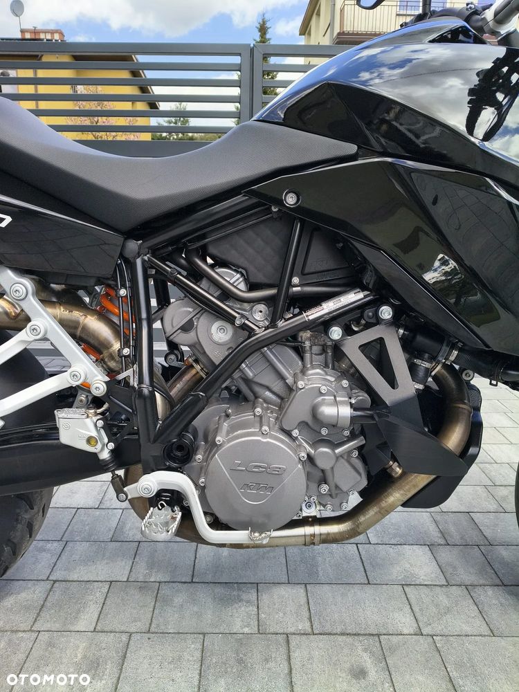 KTM SMT - 6
