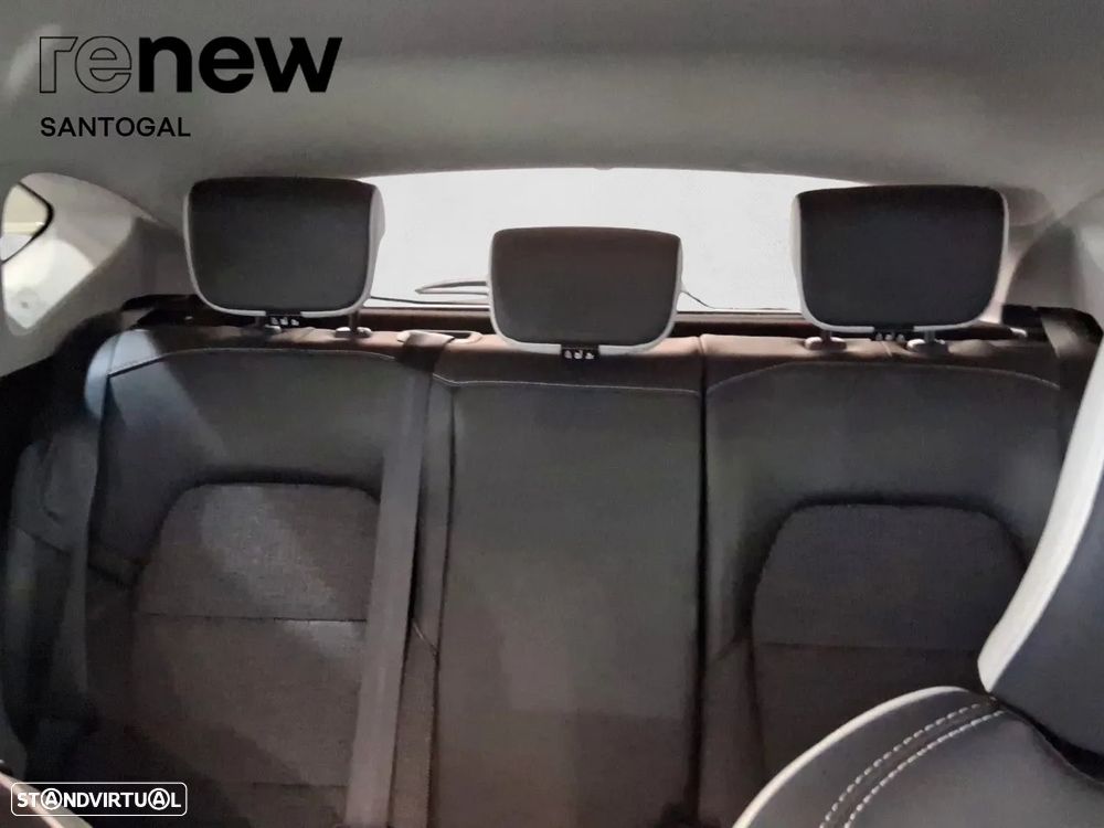 Renault Captur 1.6 E-Tech Full Hybrid Techno - 13