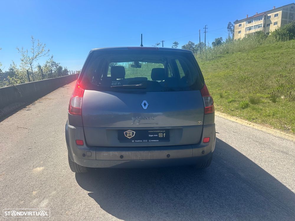 Renault Scénic - 11