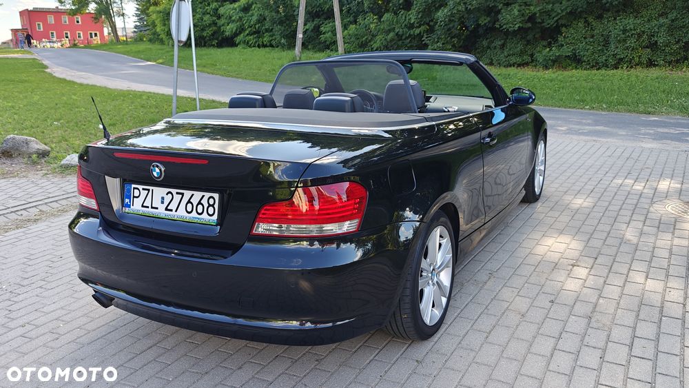 BMW Seria 1 120i - 11