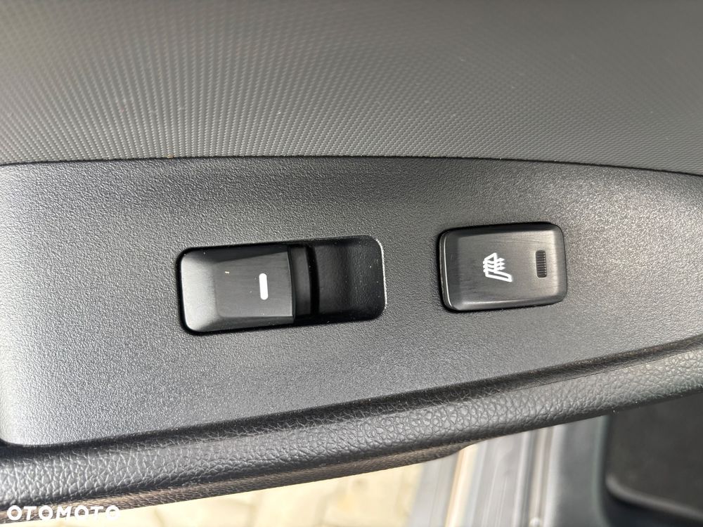 Kia Sportage 1.6 GDI Business Line 2WD - 33