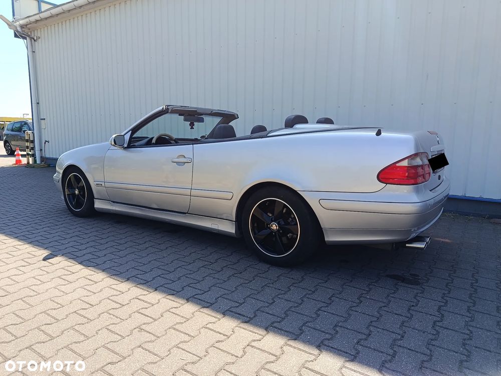 Mercedes-Benz CLK 320 Elegance - 3