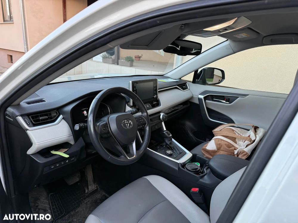 Toyota RAV4 2.5 Hybrid VVT-iE 4x4 Luxury - 6