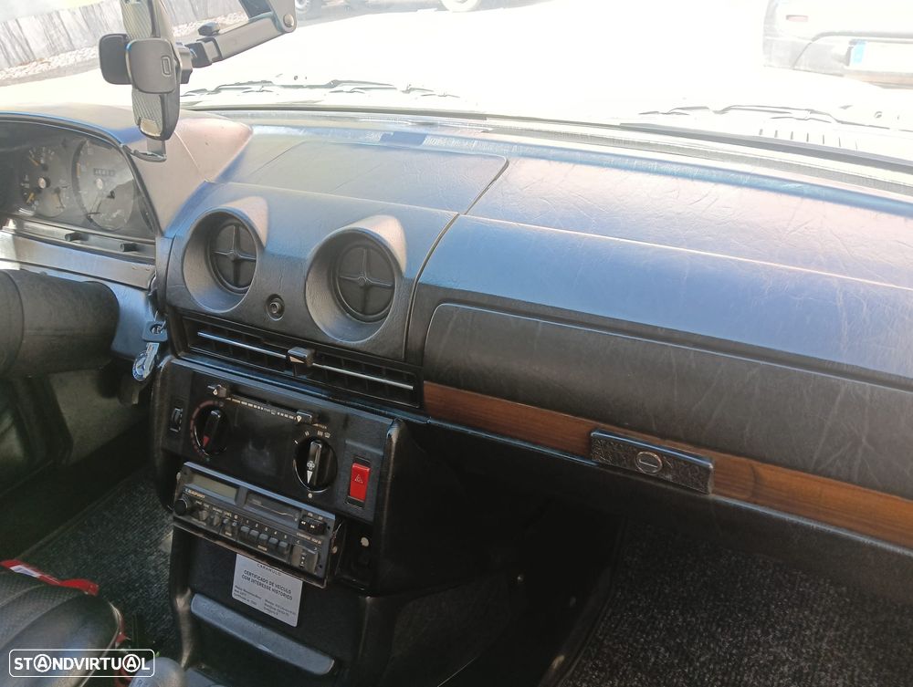 Mercedes-Benz W123 (1976-1986) - 23