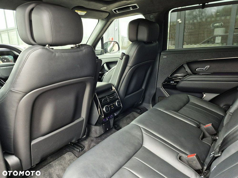 Land Rover Range Rover Sport - 25