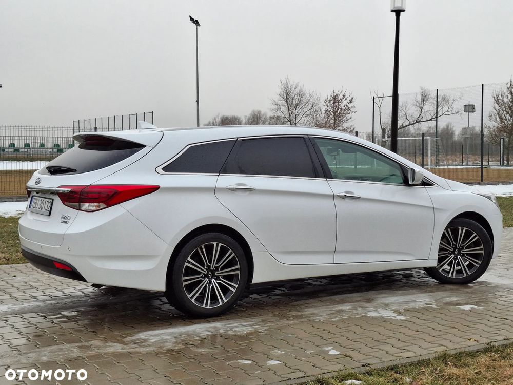 Hyundai i40 1.7 CRDi BlueDrive Premium DCT - 3