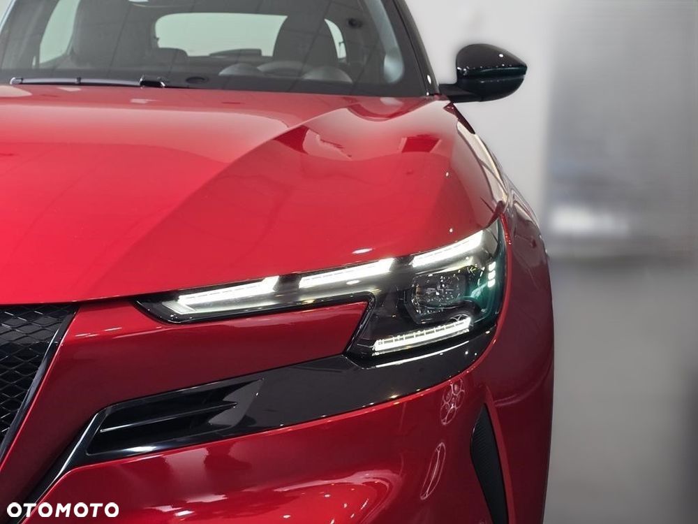 Alfa Romeo Junior 1.2 mHEV Ibrida Q4 eDCT - 21