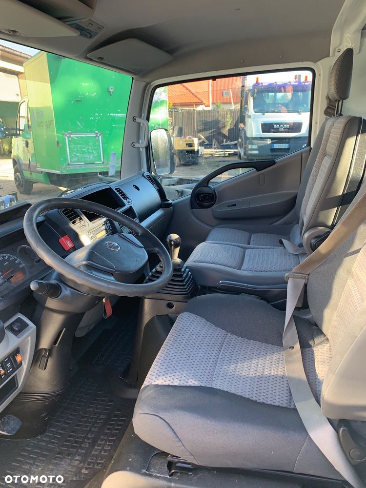 Nissan Cabstar - 5