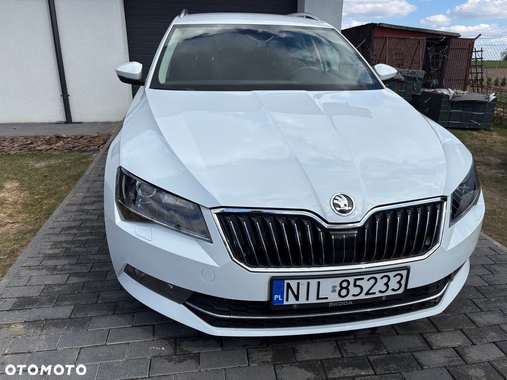 Skoda Superb 2.0 TDI Ambition DSG - 4