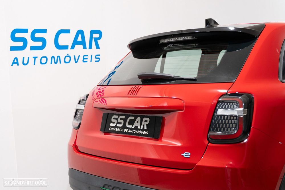 Fiat 600e 54 kWh (RED) - 6