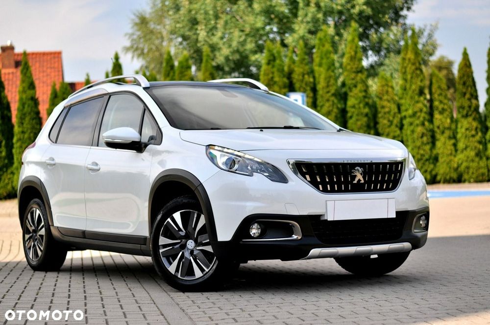 Peugeot 2008 1.2 VTi Allure - 4