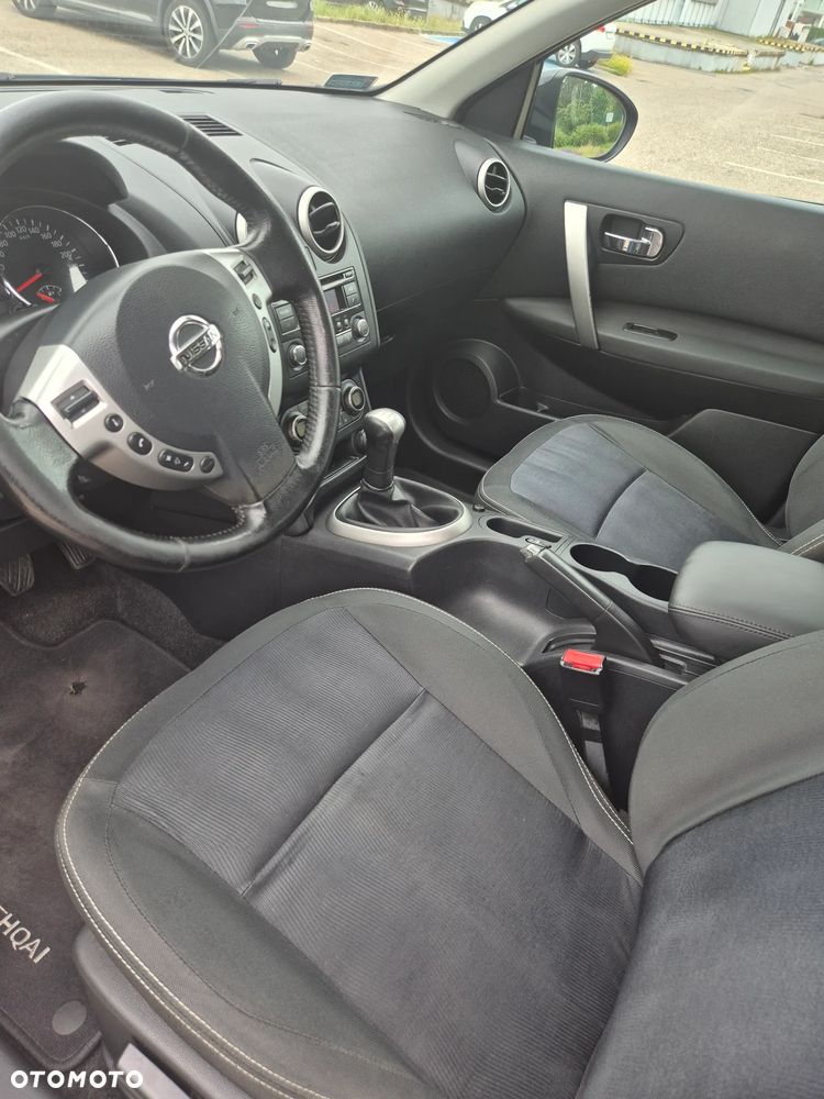 Nissan Qashqai ver-1-6-acenta - 6