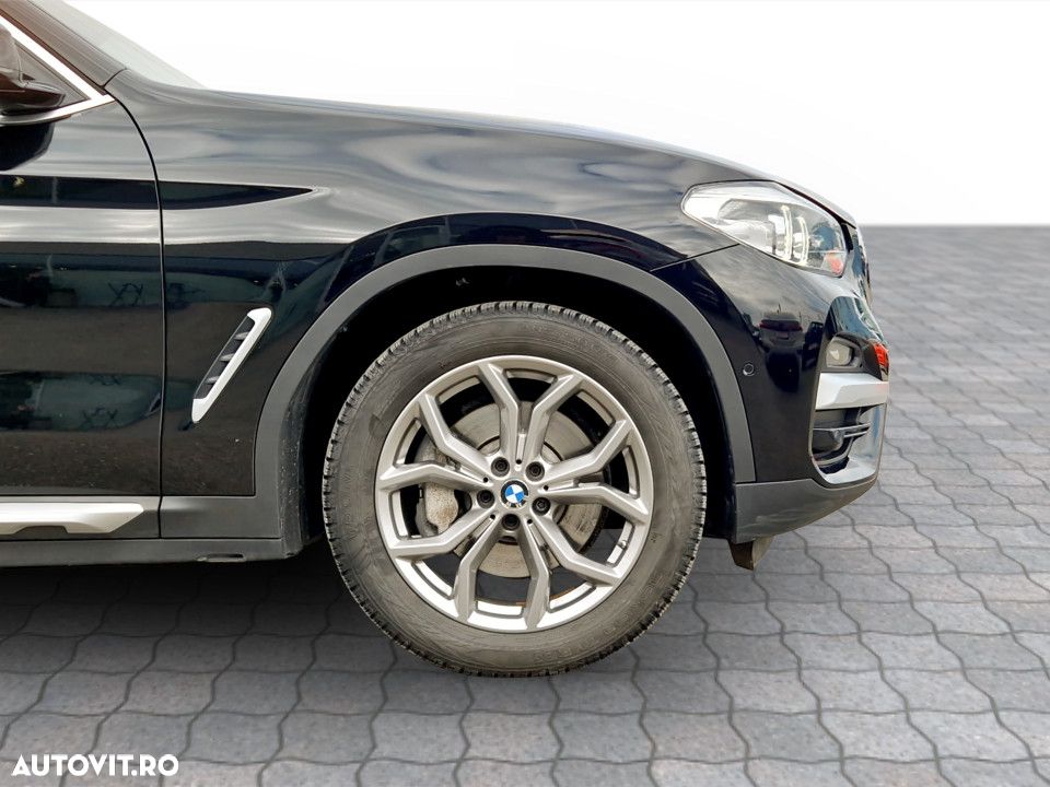 BMW X3 xDrive30i AT - 11
