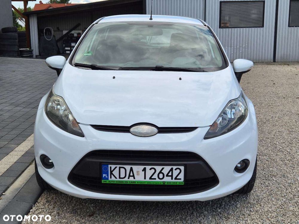 Ford Fiesta - 2