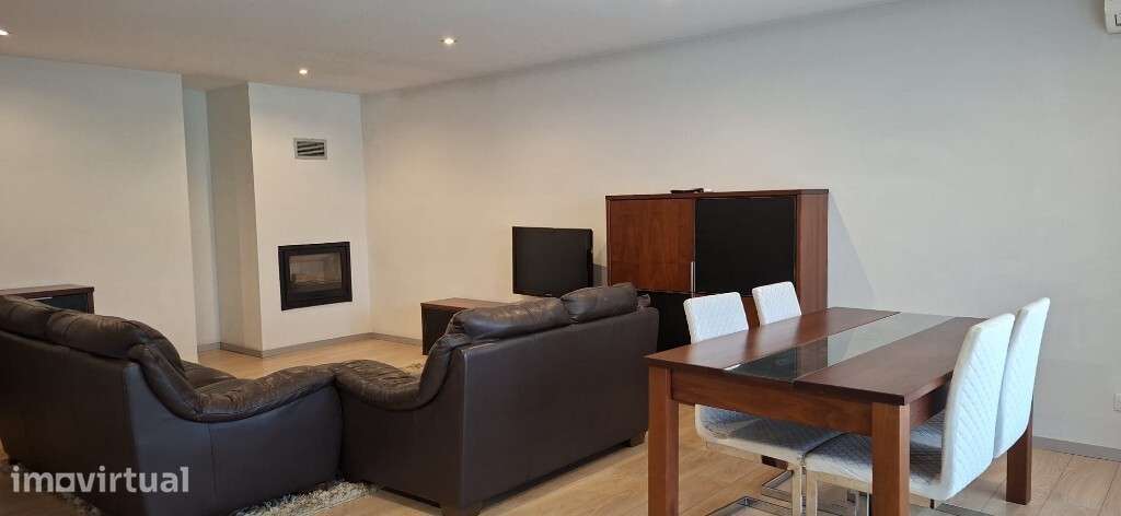 Apartamento T3 - Lage - Vila Verde - Grande imagem: 5/22