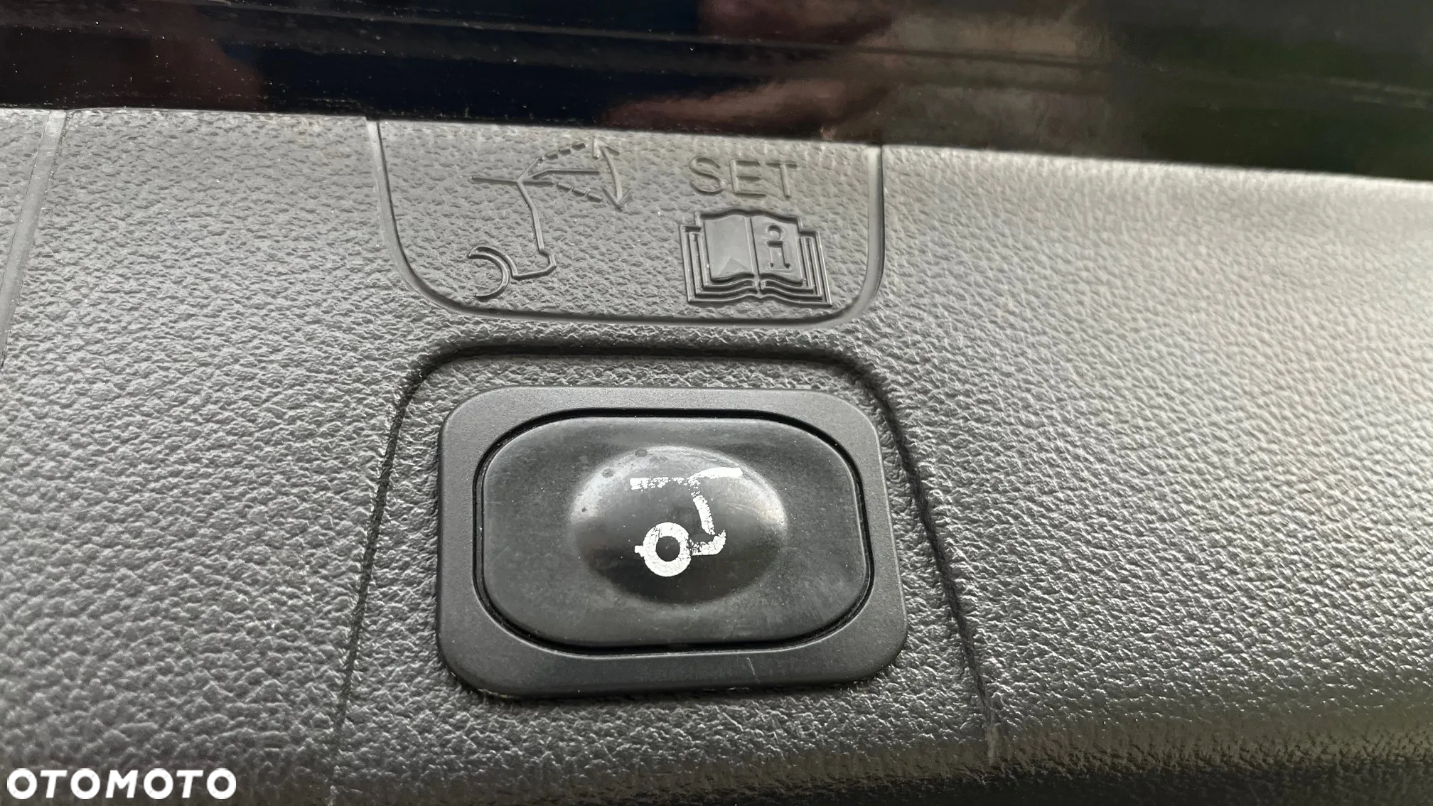 Ford C-MAX 1.0 EcoBoost Titanium ASS - 17