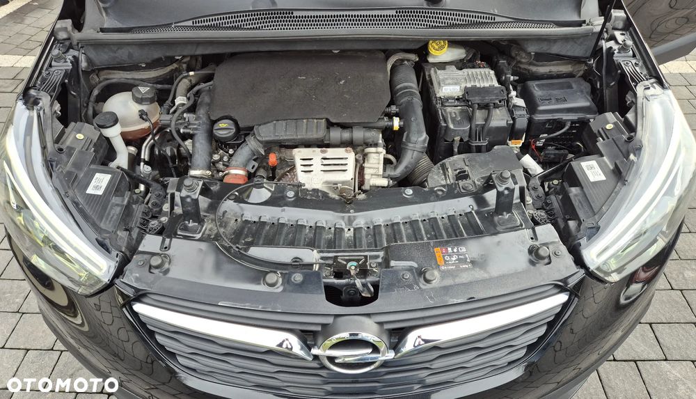 Opel Crossland X 1.2 T Design Line S&S - 26