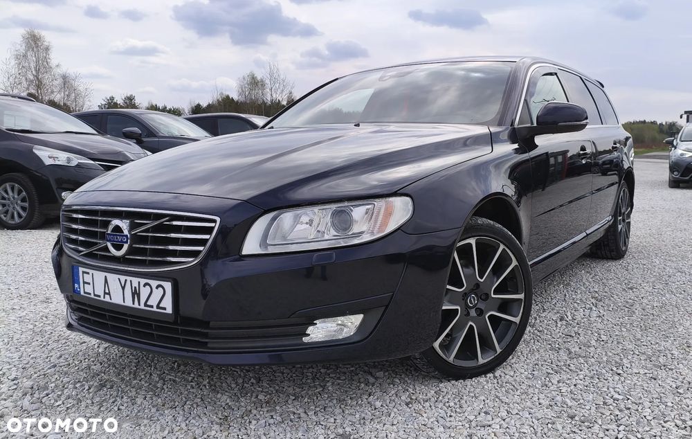 Volvo V70 D2 Momentum - 17