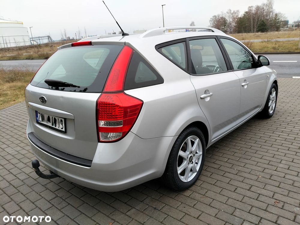 Kia Ceed 1.6 Crdi Optimum - 2