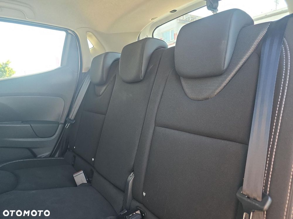 Renault Clio 1.2 16V Life - 15