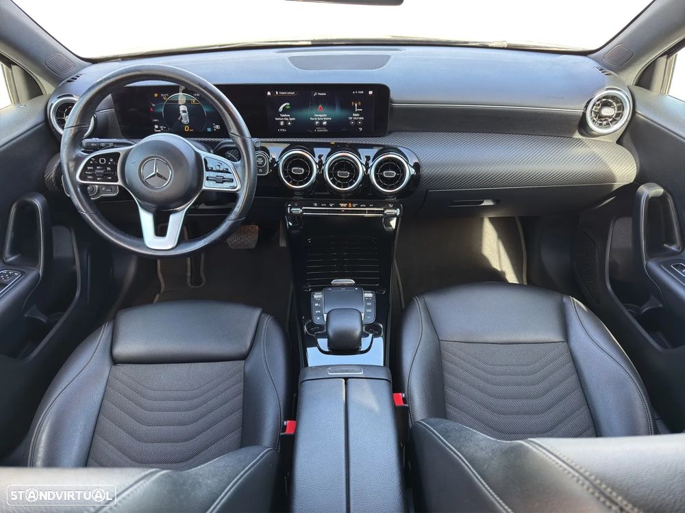 Mercedes-Benz A 180 7G-DCT Advanced Progressive - 9