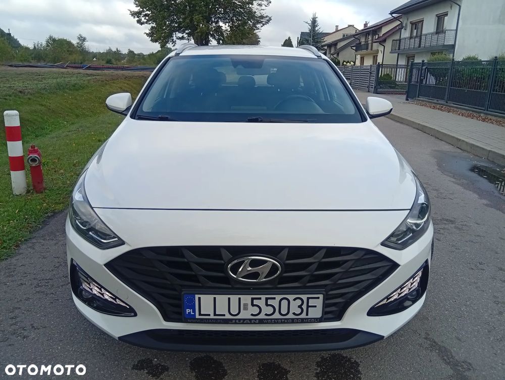Hyundai i30 1.6 D Classic + - 3