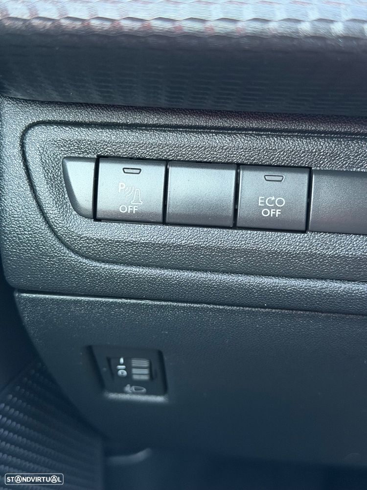 Peugeot 2008 PureTech 130 Stop&Start GT-Line Edition - 31