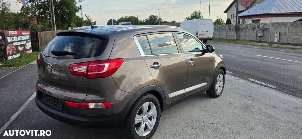 Kia Sportage 1.6 GDI 2WD Attract - 27