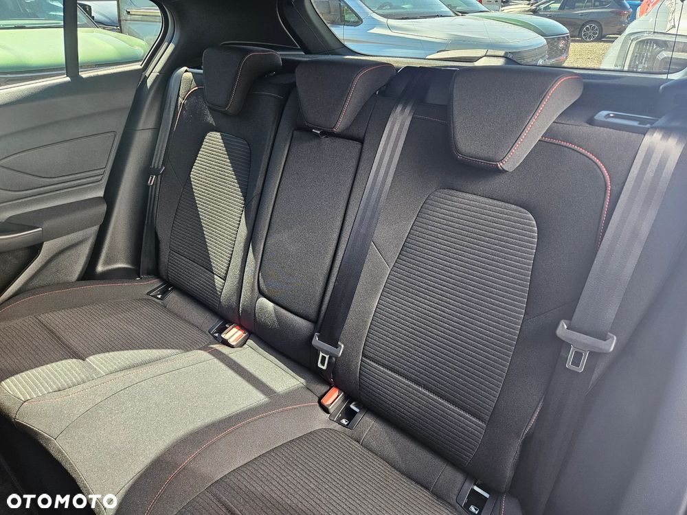 Ford Focus 1.0 EcoBoost mHEV ST-Line X - 16