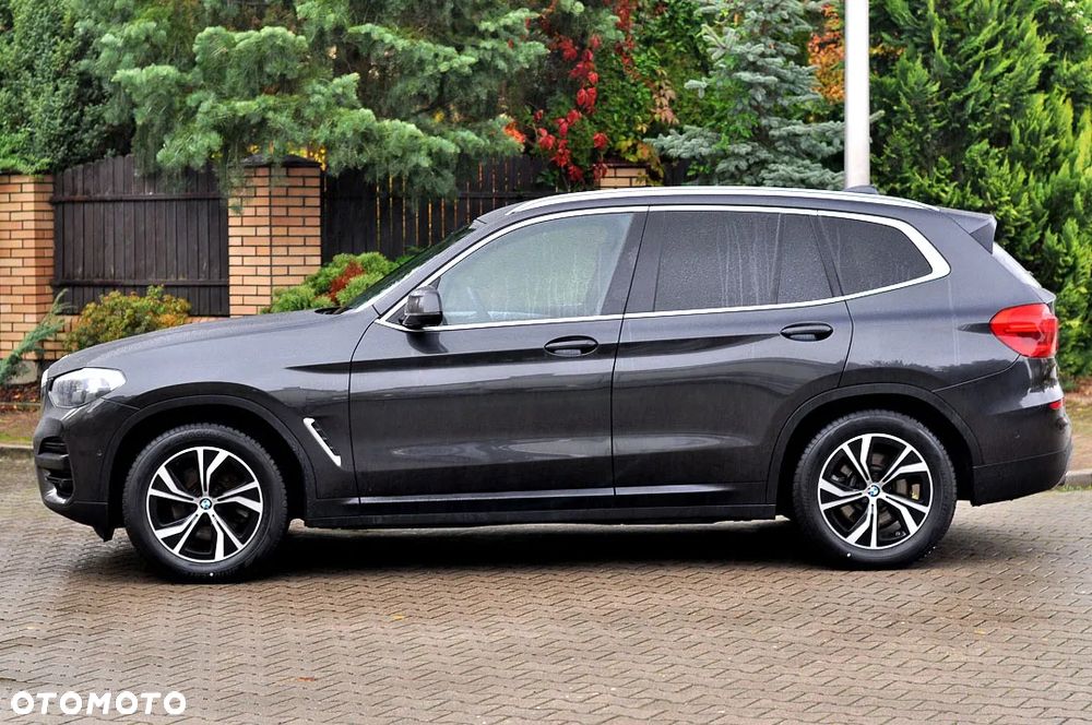 BMW X3 sDrive18d Business Edition - 6