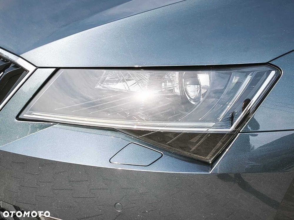 Skoda Superb 1.5 TSI ACT Ambition - 36