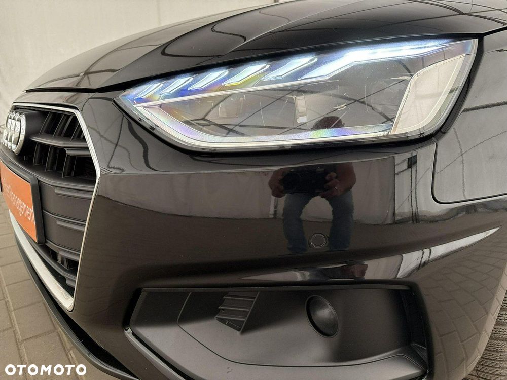 Audi A4 Limousine - 28