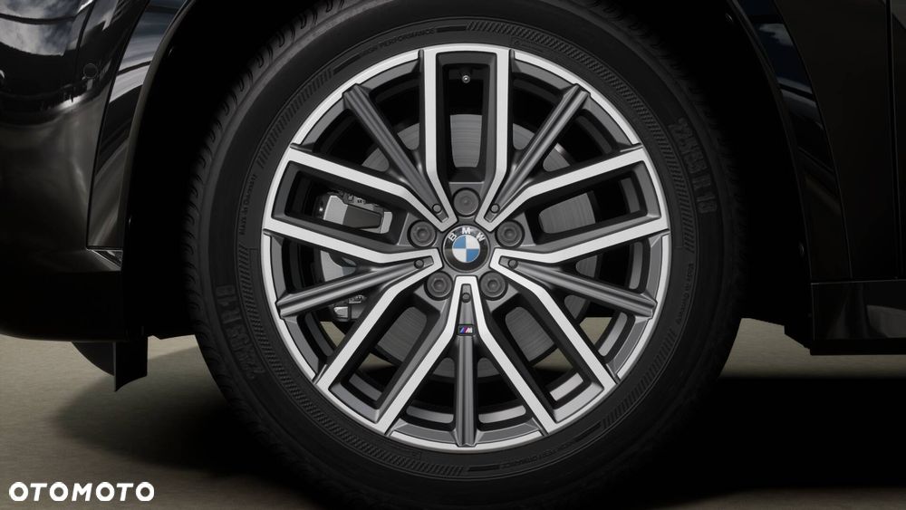 BMW X1 sDrive20i mHEV - 9