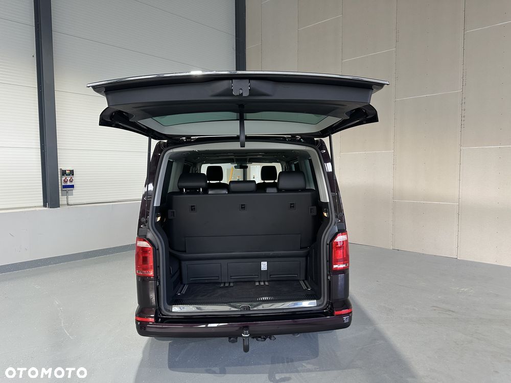 Volkswagen Multivan - 15