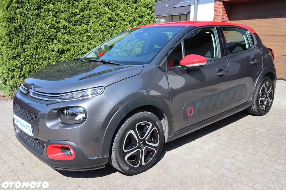 Citroën C3 Pure Tech 82 SHINE - 3