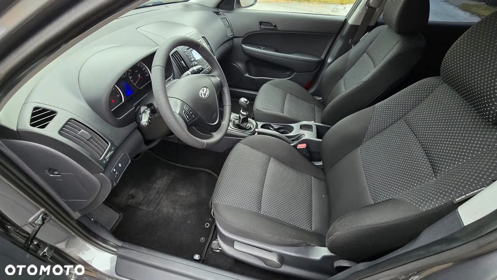 Hyundai i30 1.6 CRDi Blue Classic - 9