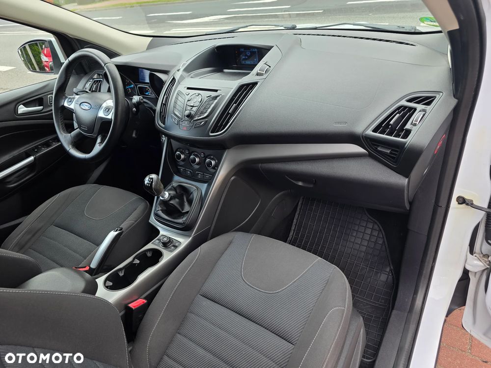 Ford Kuga 1.5 EcoBoost FWD Titanium ASS - 10