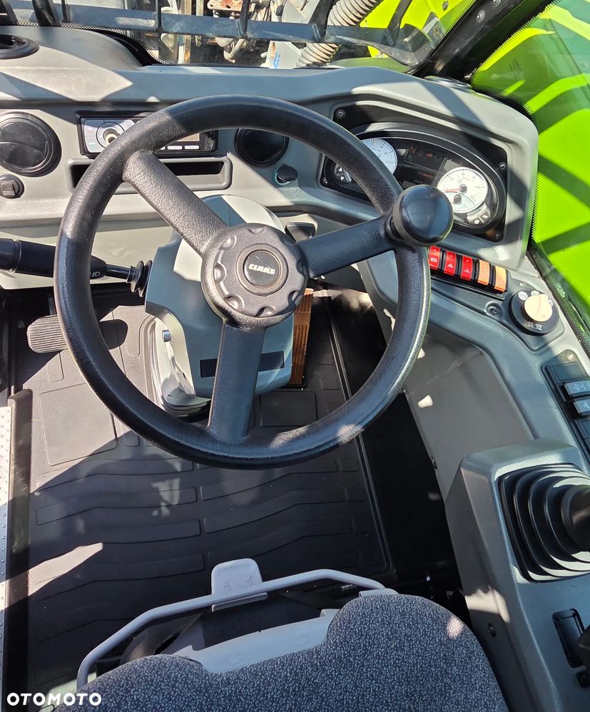 Claas Scorpion 746 VARIPOWER - 7