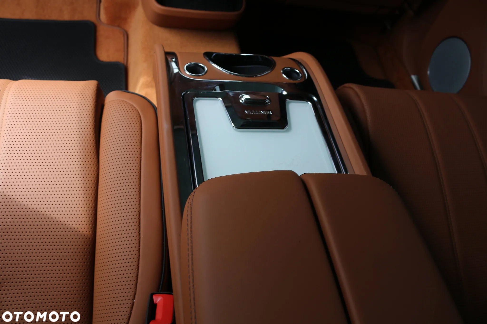 Bentley Bentayga - 18