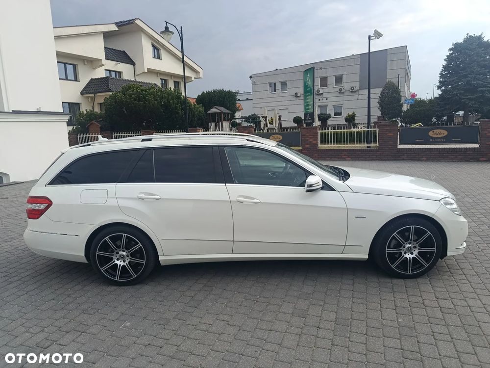 Mercedes-Benz Klasa E - 9