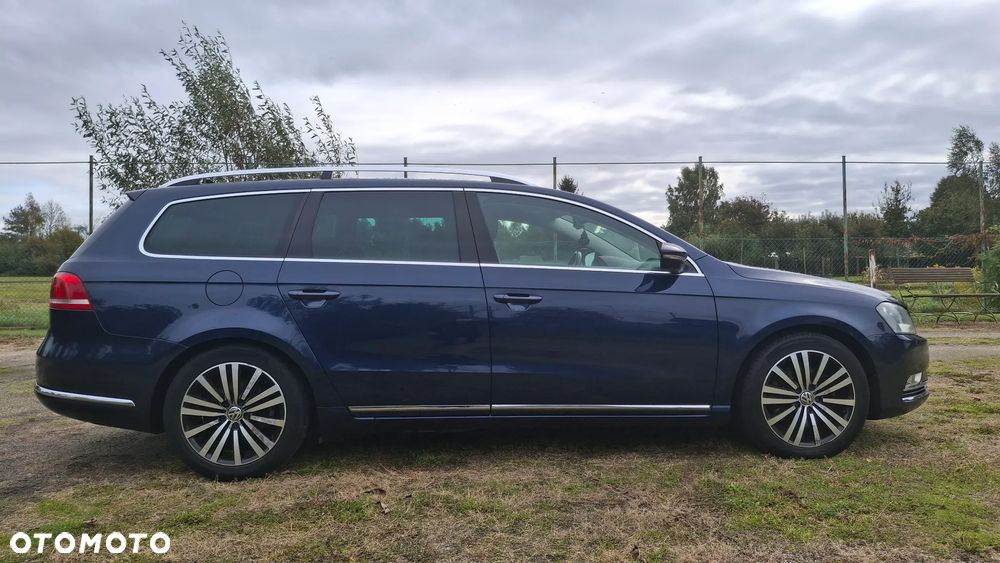 Volkswagen Passat 1.6 TDI Comfortline - 5