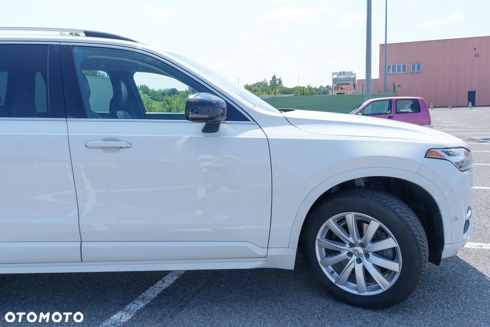 Volvo XC 90 T6 AWD Momentum 7os - 17