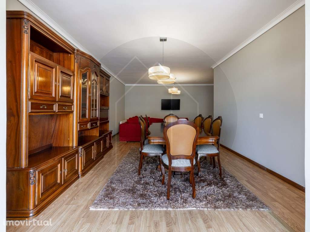 T4 Vila Nova de Gaia c/Garagem fechada para 2 carros e terraço - Grande imagem: 5/25