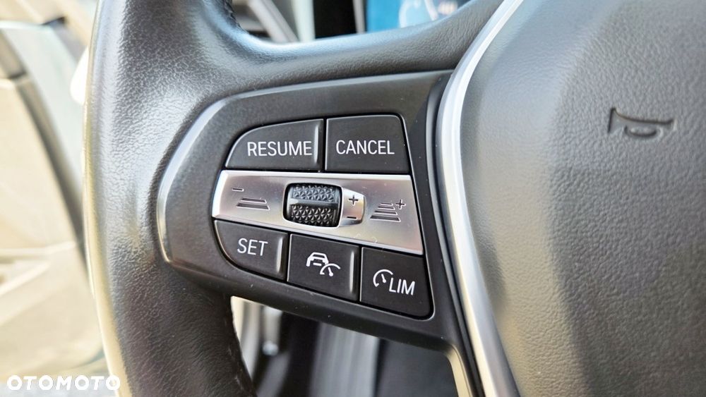 BMW Seria 3 - 22