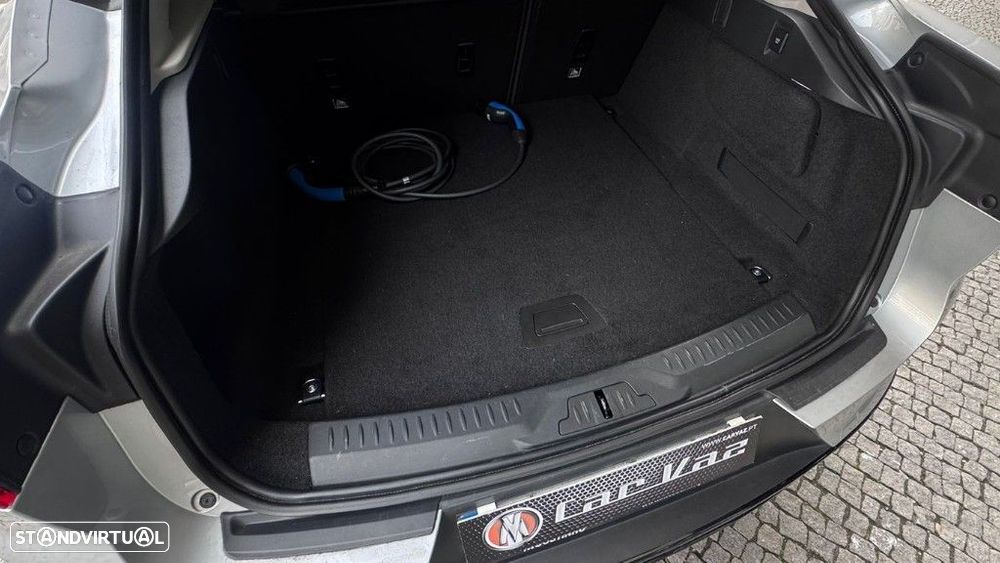 Jaguar I-Pace EV400 R-Dynamic HSE AWD - 8