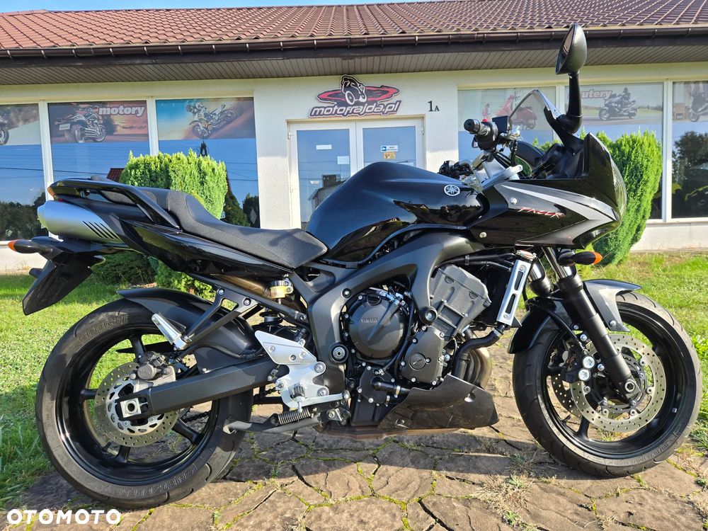 Yamaha FZ6 - 1